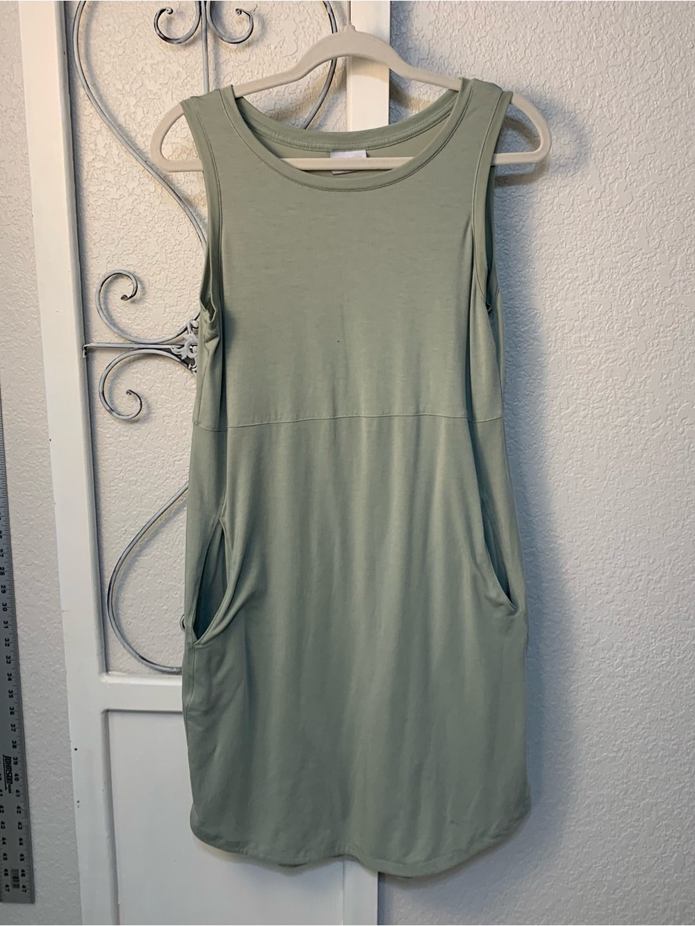 Columbia Olive Green Sleeveless Outdoor Dress